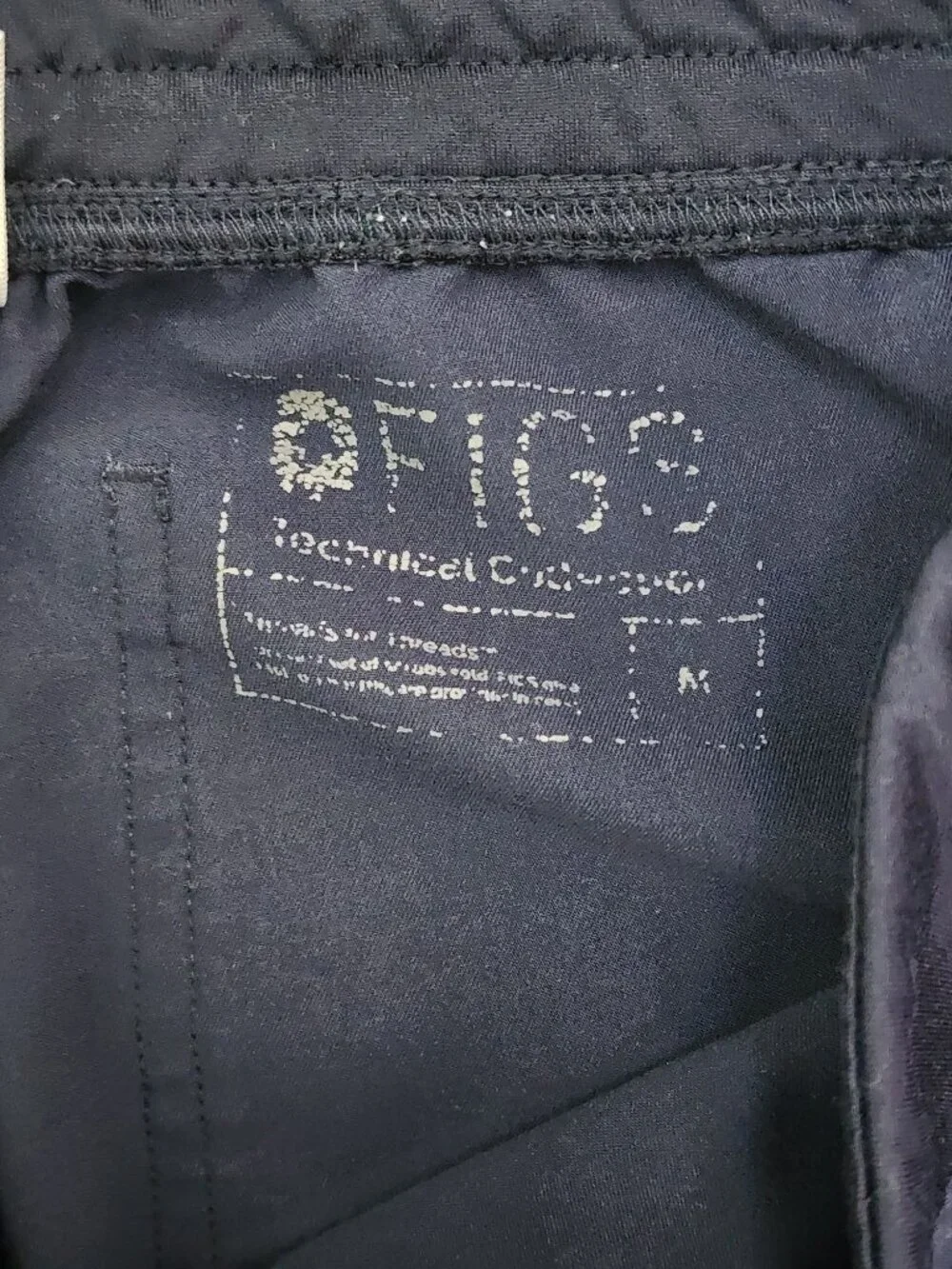 FIGS Navy Scrub Set Medium Catarina Top Livingston Straight Leg Pants